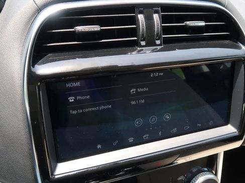 Used 2020 Jaguar XE S image 34