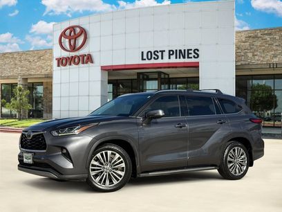 Used 2021 Toyota Highlander Platinum