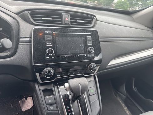 Used 2018 Honda CR-V LX image 6