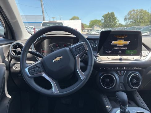 New 2026 Chevrolet Blazer LT w/ Convenience Package AWD/4WD image 11