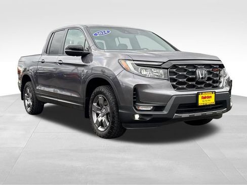 Certified 2024 Honda Ridgeline TrailSport image 1