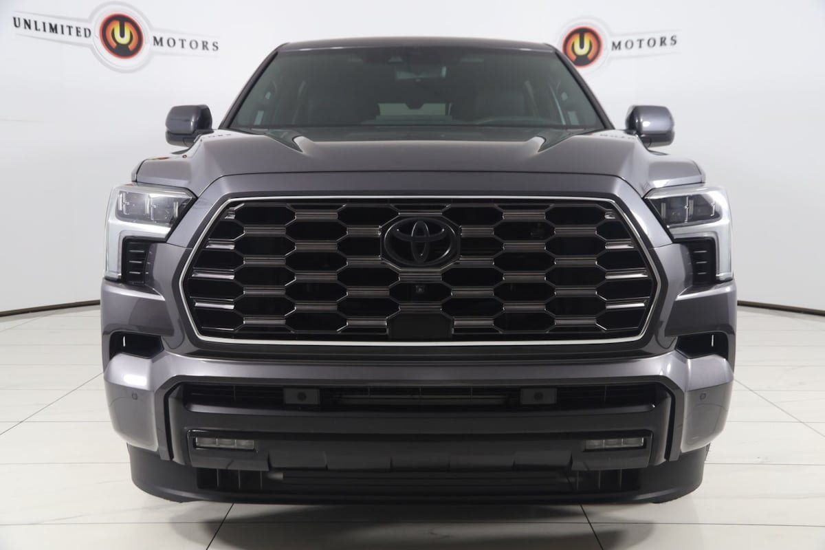 Used 2024 Toyota Sequoia Platinum AWD/4WD image 58