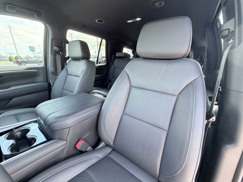 Used 2026 Chevrolet Tahoe LT w/ Comfort Package RWD image 23