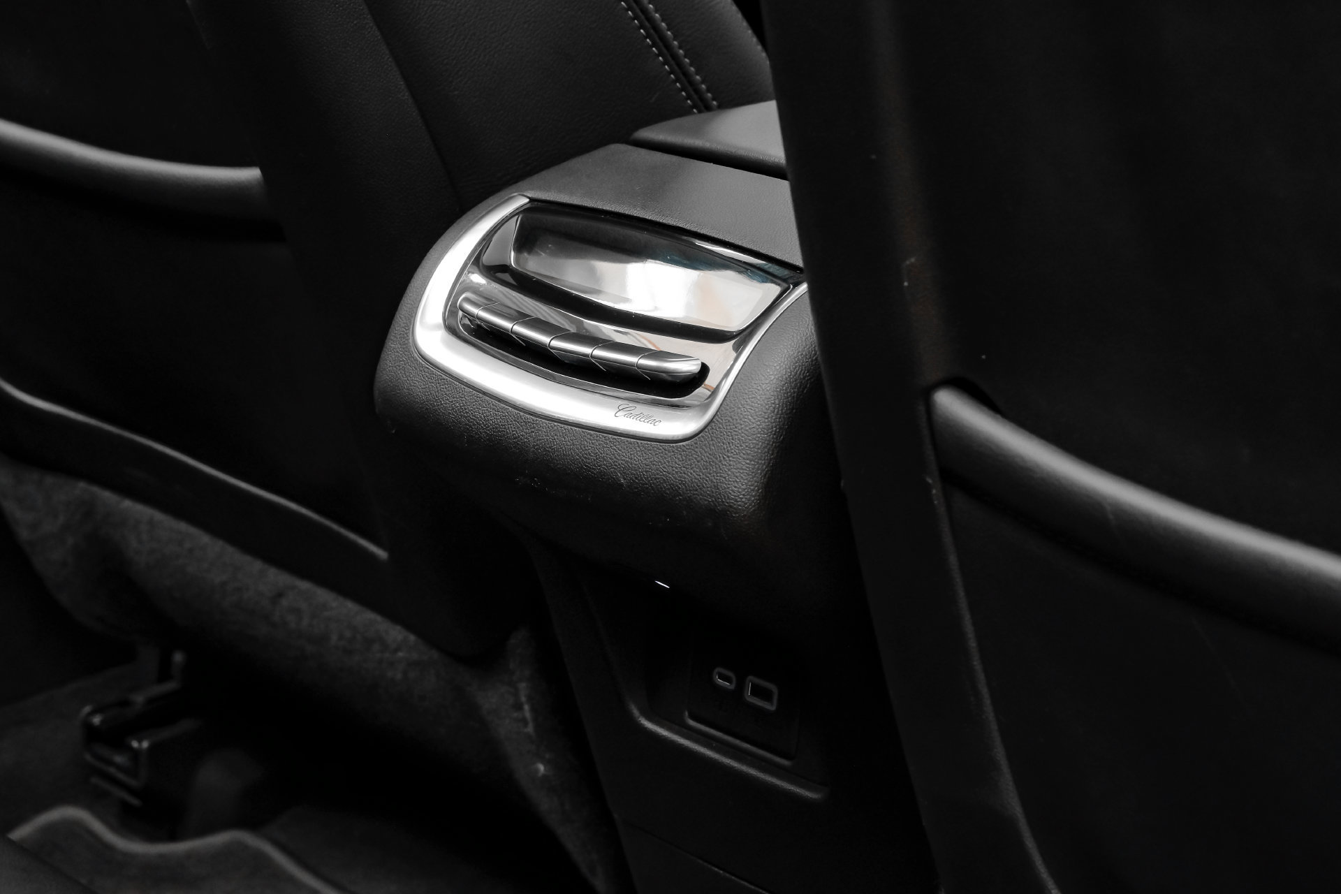 Used 2023 Cadillac XT6 Luxury FWD image 41