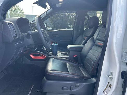 Used 2025 Nissan Frontier Pro-X w/ Pro Premium Package RWD image 13