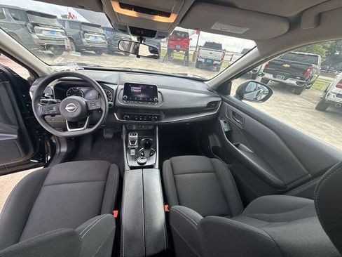 Used 2024 Nissan Rogue S AWD/4WD image 21
