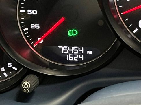 Used 2011 Porsche Panamera 4 AWD/4WD image 24