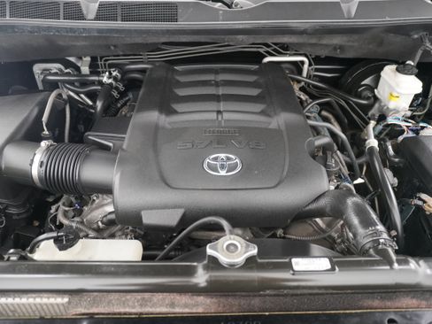 Used 2013 Toyota Sequoia Platinum image 38