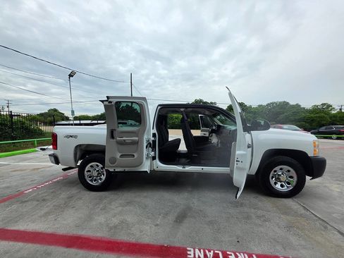 Used 2012 Chevrolet Silverado 1500 W/T AWD/4WD image 32