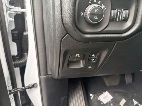 Used 2026 RAM 1500 Big Horn AWD/4WD image 21