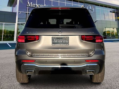 New 2026 Mercedes-Benz GLB 250 4MATIC image 4