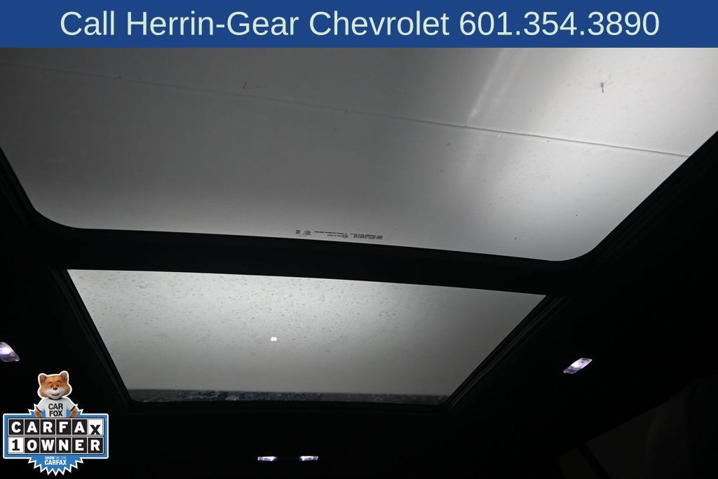 Used 2026 Chevrolet Traverse High Country FWD image 25