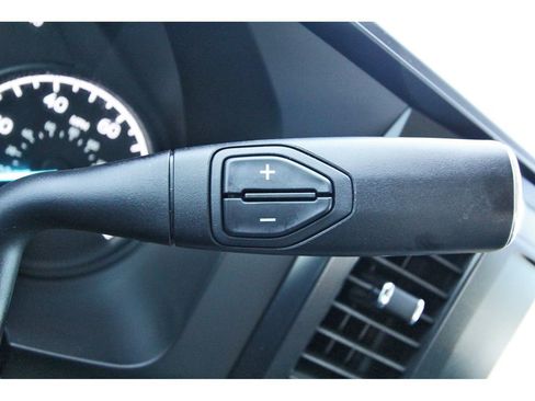Certified 2025 Ford F250 XL w/ STX Appearance Package AWD/4WD image 17