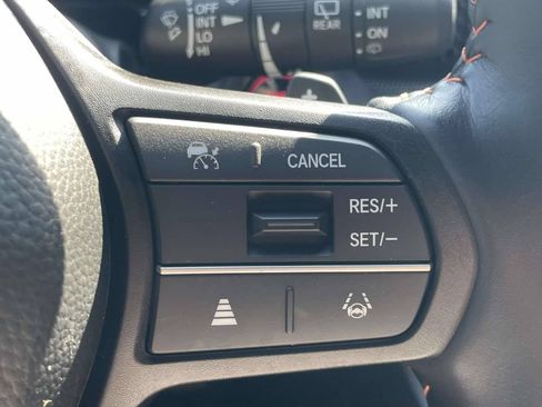 Used 2025 Honda CR-V Sport image 25