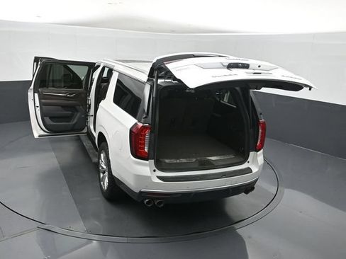 Used 2023 GMC Yukon XL Denali AWD/4WD image 54