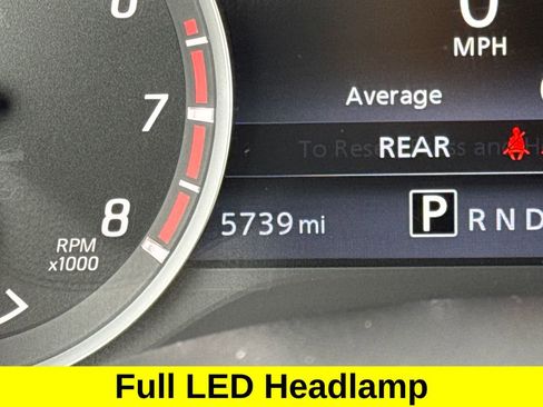 Used 2024 Nissan Titan SV w/ SV Bronze Edition Package image 17