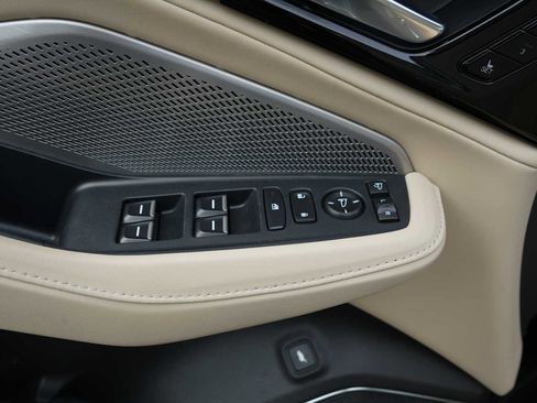Certified 2024 Acura MDX SH-AWD w/ Technology Package image 14