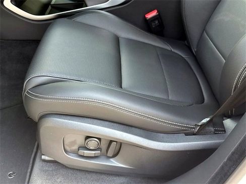 New 2026 Jaguar F-PACE R-Dynamic S image 15