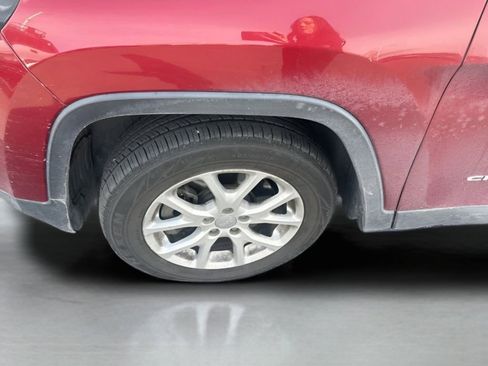 Used 2014 Jeep Cherokee Latitude image 17