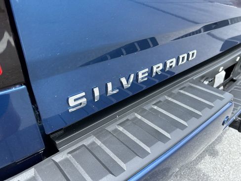 Used 2018 Chevrolet Silverado 1500 LT w/ All Star Edition AWD/4WD image 11