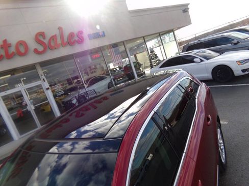 Used 2014 Lincoln MKT AWD w/ Equipment Group 201A image 11