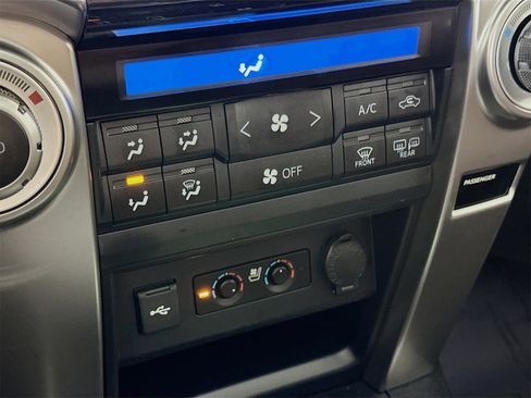 Used 2024 Toyota 4Runner Limited image 17
