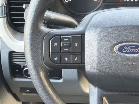 Used 2024 Ford F250 XLT image 12
