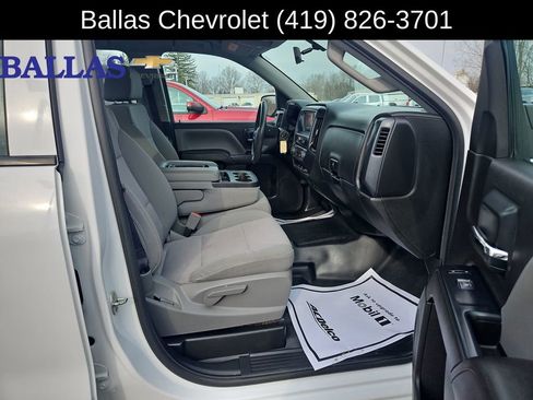Certified 2018 Chevrolet Silverado 1500 W/T w/ Trailering Package image 27