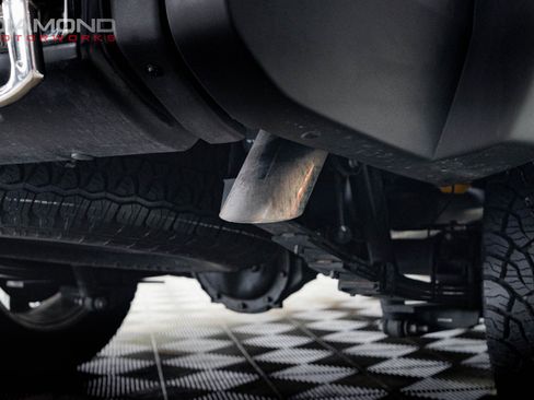 Used 2009 HUMMER H3T Alpha image 46