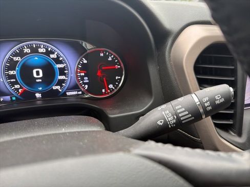 Used 2018 GMC Acadia Denali w/ Technology Package image 47