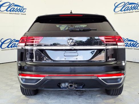 Used 2020 Volkswagen Atlas Cross Sport SEL Premium AWD/4WD image 4