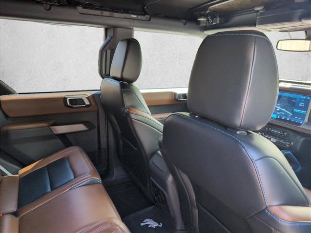 Used 2021 Ford Bronco Outer Banks w/ Sasquatch Package AWD/4WD image 25