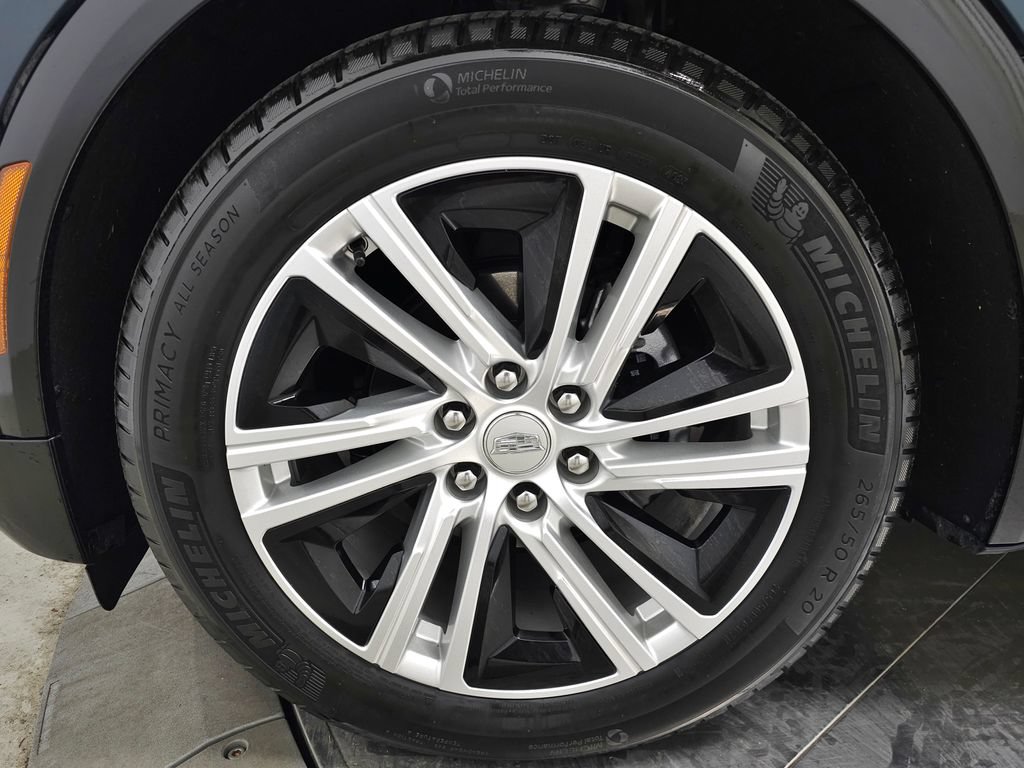 Certified 2024 Cadillac Lyriq Tech w/ Driver Assist Package AWD/4WD image 14