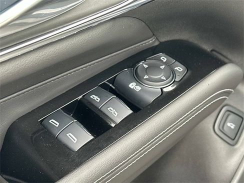 Used 2025 Cadillac CT4 Premium Luxury image 14