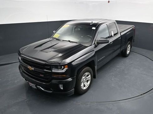 Used 2019 Chevrolet Silverado 1500 LT w/ All Star Edition image 35