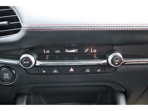 Used 2023 MAZDA MAZDA3 s FWD image 24