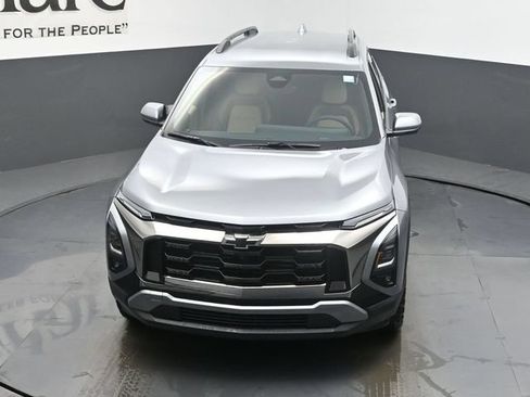 New 2026 Chevrolet Equinox ACTIV w/ Convenience Package III FWD image 37