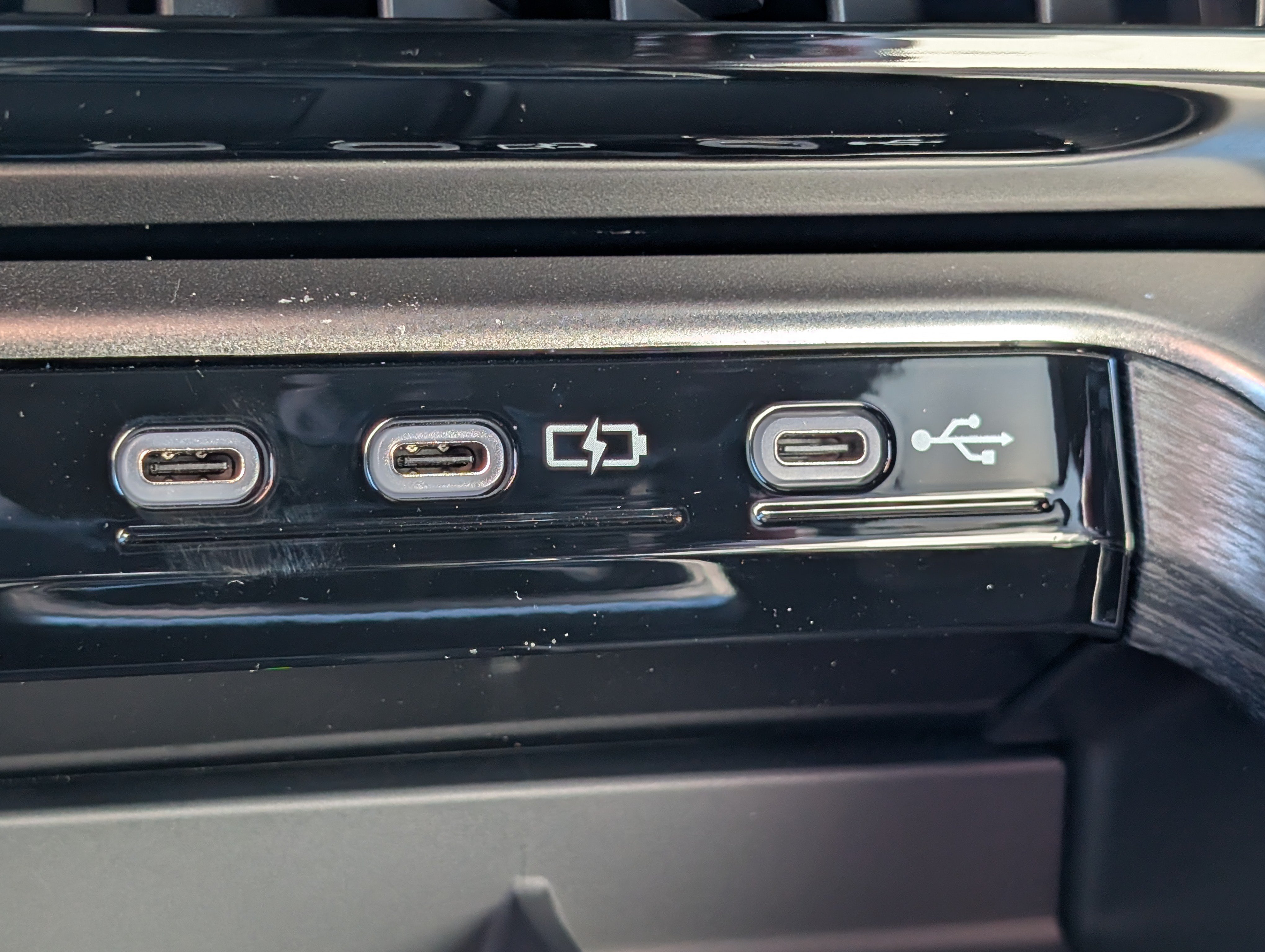 New 2026 Lexus TX 500h AWD w/ Technology Package image 25