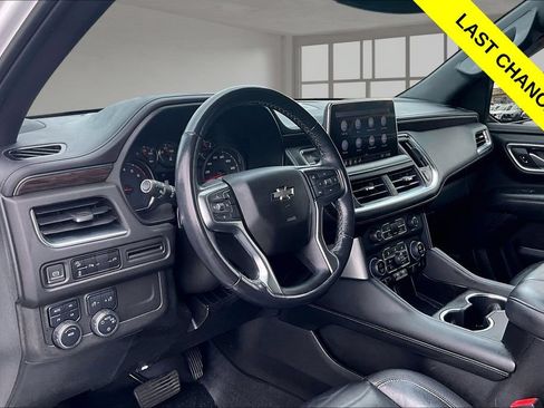 Used 2021 Chevrolet Tahoe Z71 w/ Rear Media and Nav Package AWD/4WD image 14