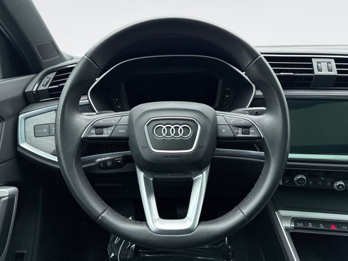 Used 2025 Audi Q3 2.0T Premium AWD/4WD image 12