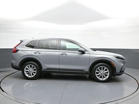 Certified 2025 Honda CR-V EX image 5