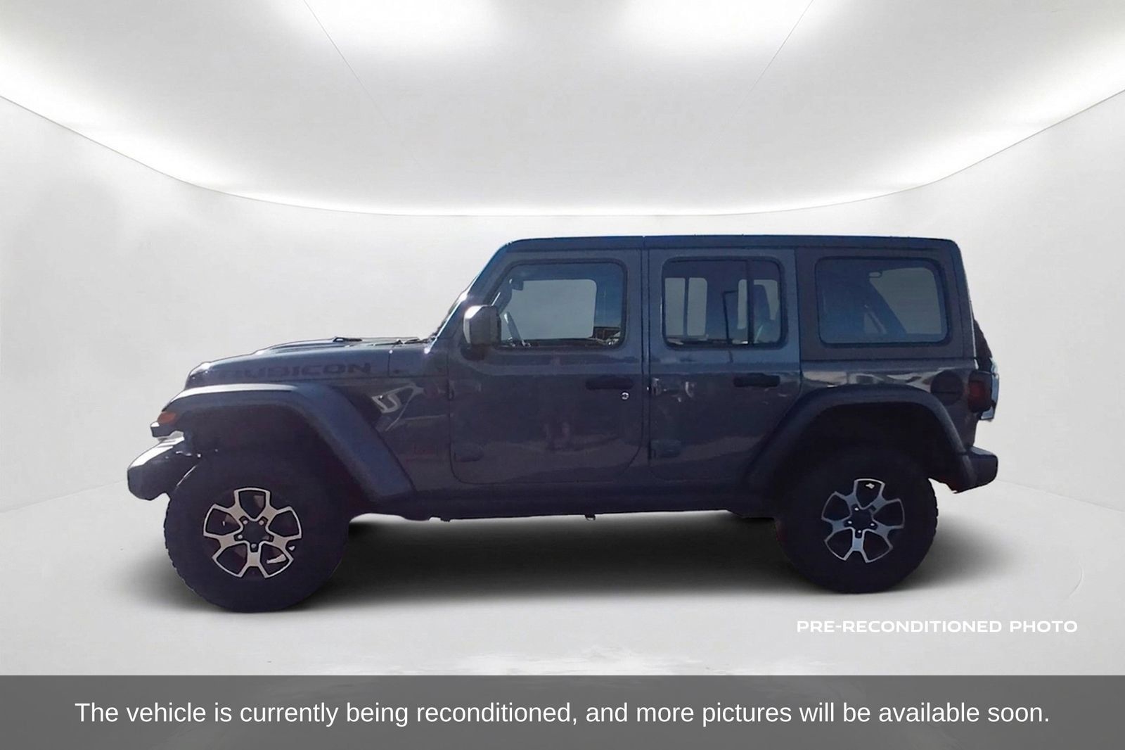 Used 2019 Jeep Wrangler Unlimited Rubicon w/ Cold Weather Group AWD/4WD image 9