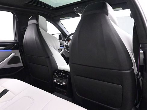 Used 2022 BMW M5 w/ Competition Package image 23