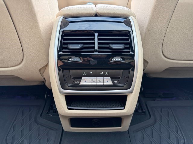 Used 2021 BMW X5 sDrive40i w/ Convenience Package RWD image 19