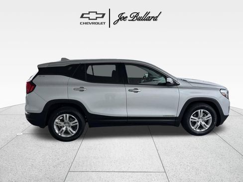 Used 2020 GMC Terrain SLE image 7