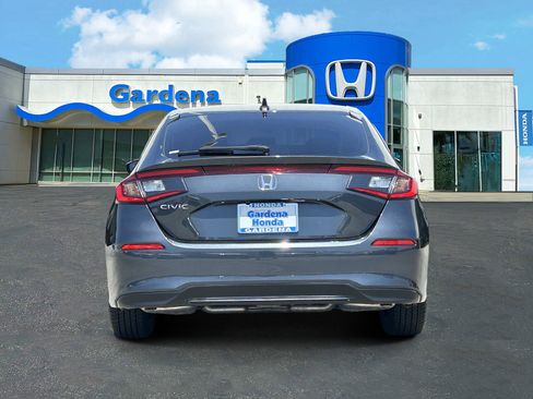 Certified 2024 Honda Civic EX-L image 5