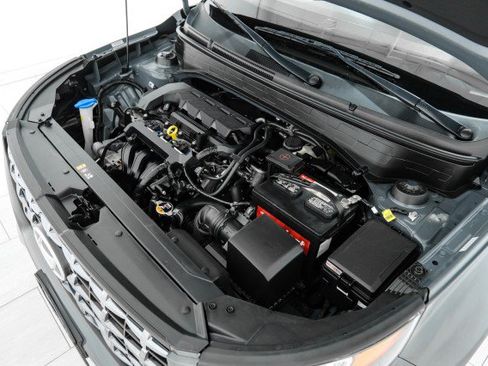 Used 2024 Hyundai Venue SEL FWD image 49