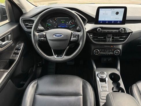 Used 2021 Ford Escape SEL FWD image 9