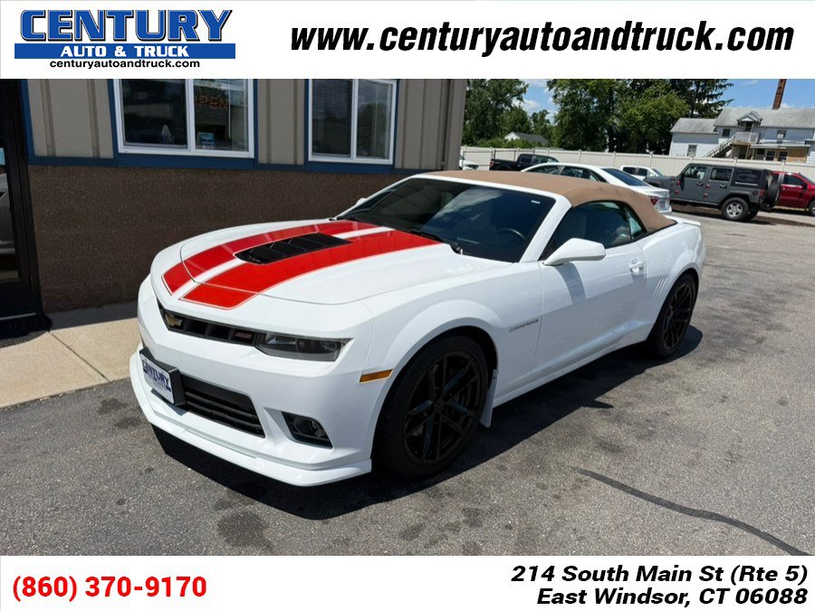 Used 2015 Chevrolet Camaro SS w/ RS Package RWD image 1