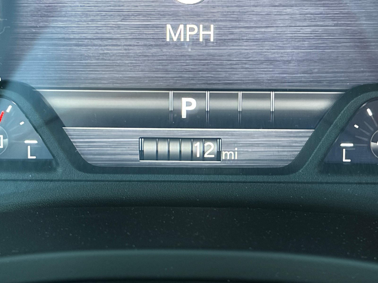 New 2027 RAM 1500 Express AWD/4WD image 17